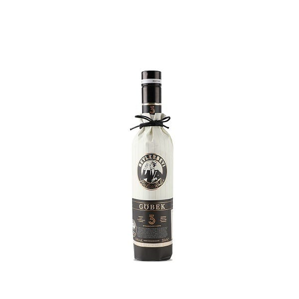 Beylerbeyi Göbek Raki 35 cl - Klassischer Türkischer Raki 3-fach destilliert, ohne Zuckerzusatz, 100% frische Trauben, handliche Flasche.