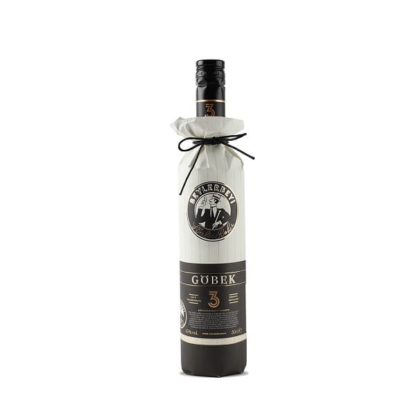 Beylerbeyi Göbek Raki 50 cl - Hochwertiger Raki aus der Ägäis, ohne Zuckerzusatz, dreifach destilliert für puren Genuss.