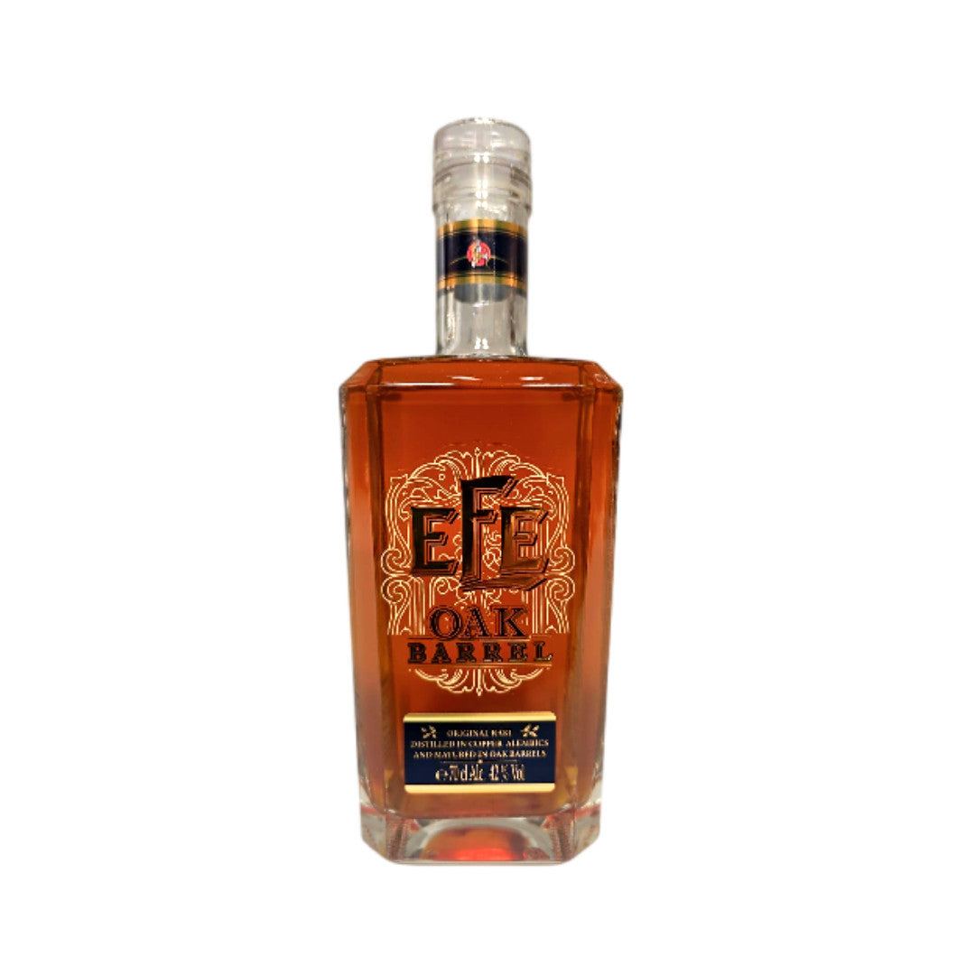 Efe Oak Barrel Raki – In Eichenfässern gereifter Premium Raki, der die Nachfolge des klassischen Efe 5 Jahre antritt; mit neuer Rezeptur und charakteristischer bernsteinfarbener Nuance.