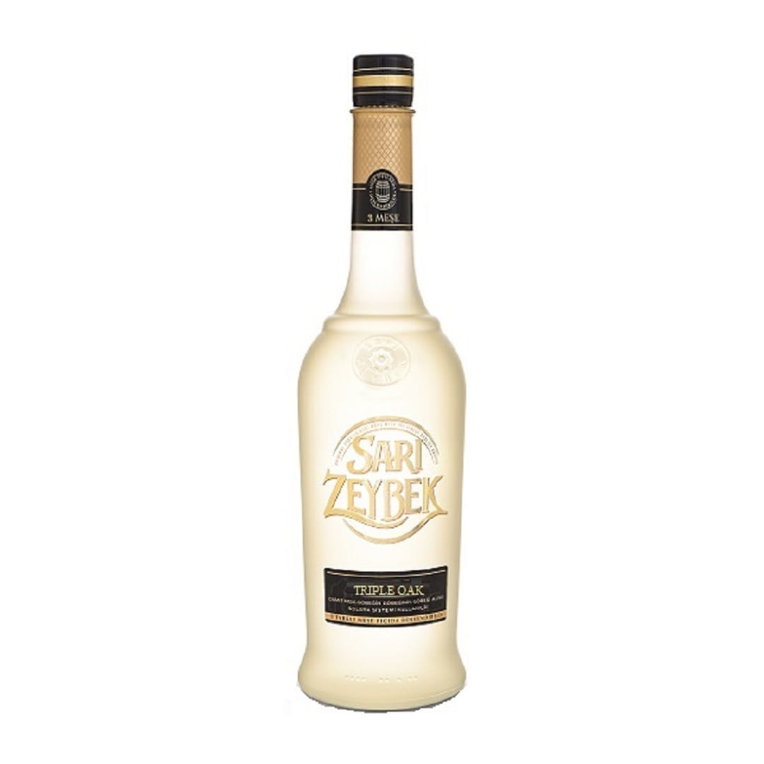 Efe Sarı Zeybek 3 Meşe – Eine innovative Rakı-Spezialität von Efe Raki, die in drei verschiedenen Eichenfass-Arten gereift ist.