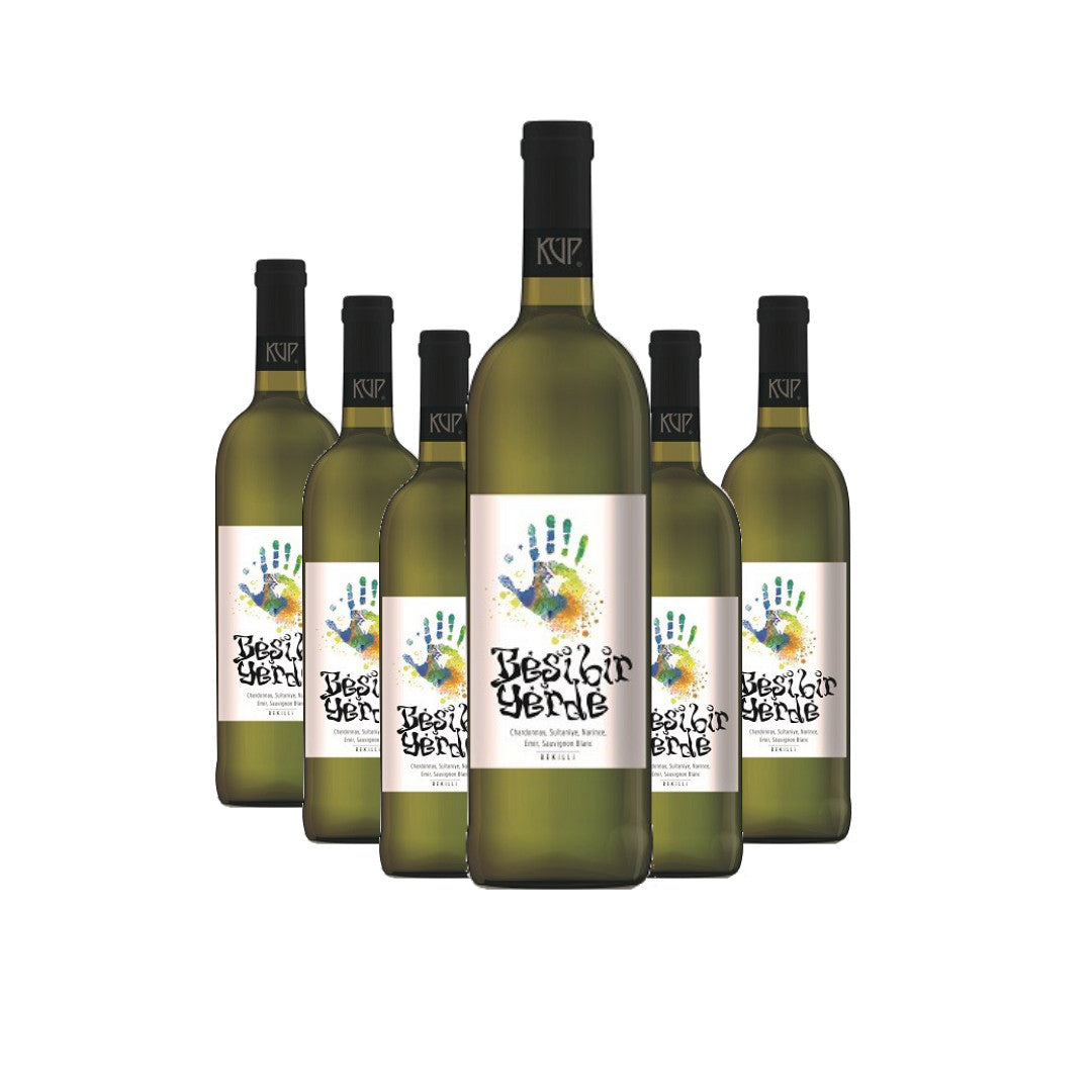Kuep Besibiryerde weisse Cuvee aus fuenf Rebsorten wie Chardonnay und Narince