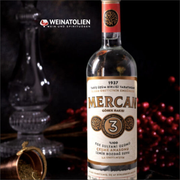 Mercan Göbek Rakı mit Anis und Gewürzen