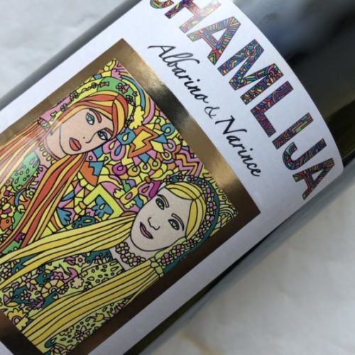Der bekannte Weinautor Jens Priewe hat über Chamlija Albarino-Narince geschrieben