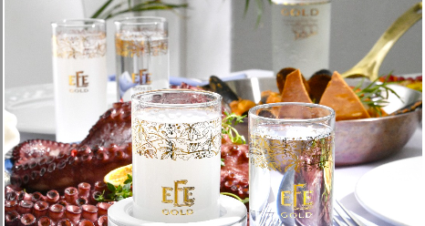 Efe Gold Rakı: Premium-Genuss zu Meze-Spezialitäten